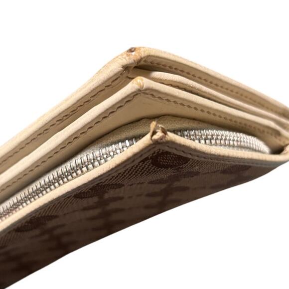 Gucci GG Canvas and Leather long wallet with interlocking GG charm pull - Picture 11 of 12